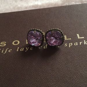 Purple sorrelli posts